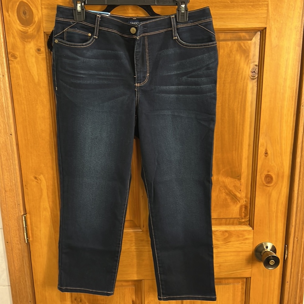 NWT Bandolino Selene Capri size 10 - Picture 3 of 6